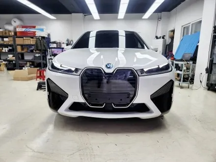부천 BMW iX M60에 정품 아이코닉 글로우와 M70 스포츠 그릴 설치! / 경기 부천