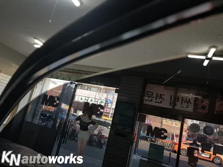 [케이엔오토웍스 영등포] 코란도스포츠 넥스가드 T200 썬팅 & 아이나비 V900 블랙박스 / 경기 김포