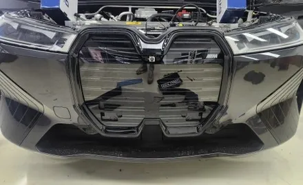 부천 BMW IX, 순정으로 M스포츠 그릴, 아이코닉 글로우까지 한 번에 시공 / 경기 김포