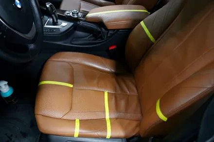 BMW 320d 가죽시트 크리닝 (브라운시트 때벗겨보기~) / 부산, 기장, 양산