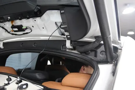 BMW X6 정관 블랙박스 (유라이브 알바트로스6 제품으로 교체해드렸습니다) / 부산, 기장, 양산