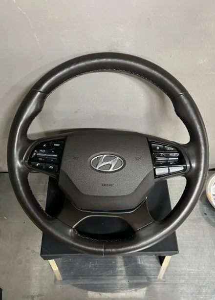 현대 그랜저IG 부산 핸들 커스텀 (핸들과 에어백 깔맞춤 커스텀 해드렸어요!) / 부산, 기장, 양산