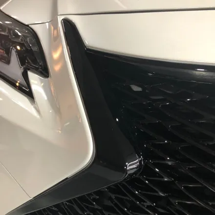 렉서스 신형 ES300h F-SPORT 그릴 장착 (7세대 ES에도 스포츠그릴이 이쁘네요) / 부산, 기장, 양산