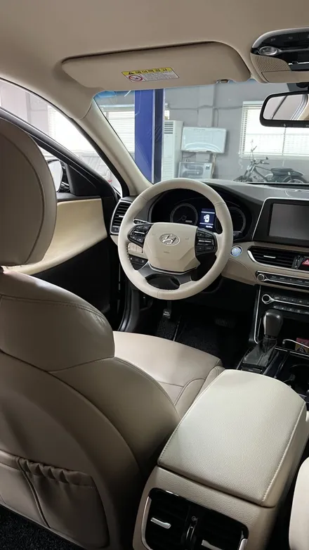 현대 그랜저IG 부산 핸들 커스텀 (핸들과 에어백 깔맞춤 커스텀 해드렸어요!) / 부산, 기장, 양산