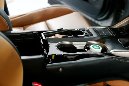 렉서스 NX300h 지에어 공기청정기 장착 (암레스트 일체형이라 부산말로 까리하지예?) / 부산, 기장, 양산