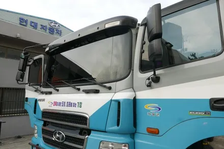 부산자동차썬팅전문, 5톤트럭 썬팅과 3채널 블랙박스설치 아울하우스 / 부산, 기장, 양산