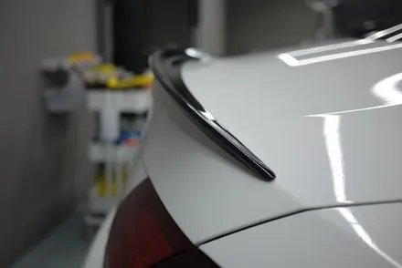 벤츠 C43 AMG 쿠페 포인트 랩핑 (흰차에 블랙랩핑지로 포인트를 살짝 줘볼까요?) / 부산, 기장, 양산