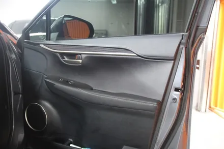 렉서스 NX300h 도어트림 복원 (실내복원 맡겨만 주이소~) / 부산, 기장, 양산