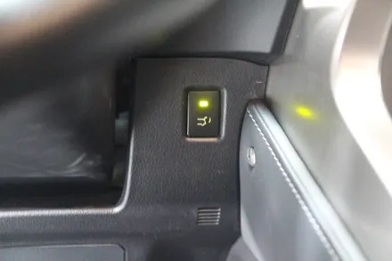 렉서스 NX200t NX300h 전동트렁크 시공 (있으면 편리안 아이템입니다) / 부산, 기장, 양산