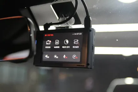BMW X6 아이나비 QXD5000, 에코파워팩 S12 보조배터리 장착 (순정출고 블랙박스? 안쓰심....ㅎㅎ) / 부산, 기장, 양산