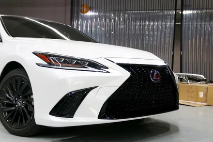 렉서스 신형 ES300h F-SPORT 그릴 장착 (7세대 ES에도 스포츠그릴이 이쁘네요) / 부산, 기장, 양산