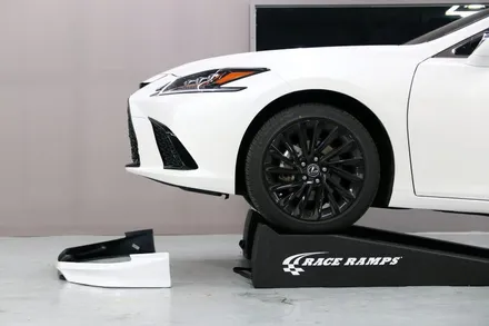 렉서스 신형 ES300h F-SPORT 그릴 장착 (7세대 ES에도 스포츠그릴이 이쁘네요) / 부산, 기장, 양산