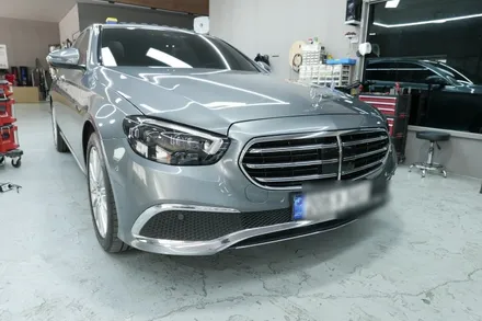 부산시트이염복원 벤츠 E300 가죽시트 이염 복원 / 부산, 기장, 양산