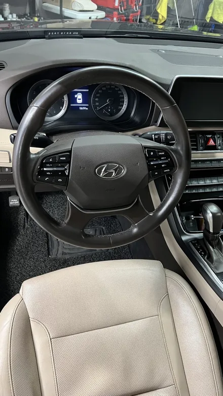 현대 그랜저IG 부산 핸들 커스텀 (핸들과 에어백 깔맞춤 커스텀 해드렸어요!) / 부산, 기장, 양산