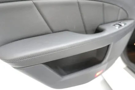 벤츠 CLS63AMG 광택 유리막코팅 그리고 실내클리닝 (판금도색 휠복원까지 한방에 시공 끝!) / 부산, 기장, 양산