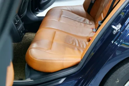 BMW 320d 가죽시트 크리닝 (브라운시트 때벗겨보기~) / 부산, 기장, 양산