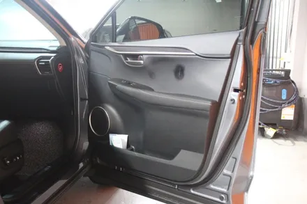 렉서스 NX300h 도어트림 복원 (실내복원 맡겨만 주이소~) / 부산, 기장, 양산