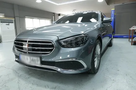 부산시트이염복원 벤츠 E300 가죽시트 이염 복원 / 부산, 기장, 양산