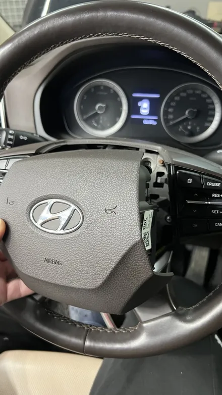 현대 그랜저IG 부산 핸들 커스텀 (핸들과 에어백 깔맞춤 커스텀 해드렸어요!) / 부산, 기장, 양산