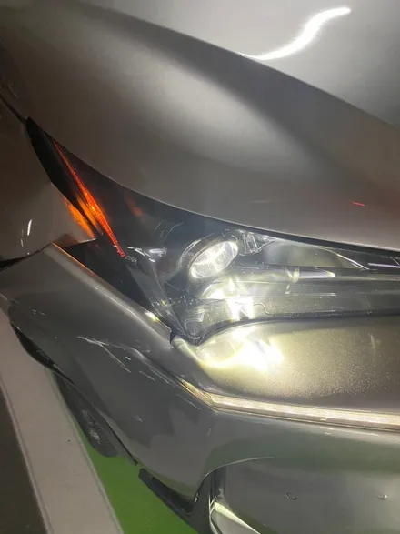 렉서스 NX200t NX300h 부산 판금도색 사고수리 (도색 컬러색상 잘 맞춰주는 곳!!) / 부산, 기장, 양산