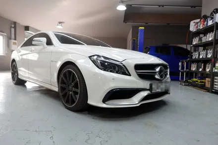 벤츠 CLS63AMG 광택 유리막코팅 그리고 실내클리닝 (판금도색 휠복원까지 한방에 시공 끝!) / 부산, 기장, 양산