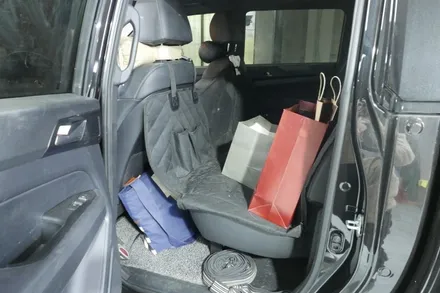 쌍용 렉스턴스포츠 모빌하임 차바닥 매트 그리고 실내크리닝 (애완견 털이 어마무시..ㄷㄷㄷ) / 부산, 기장, 양산
