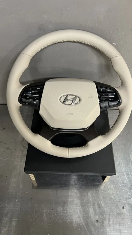 현대 그랜저IG 부산 핸들 커스텀 (핸들과 에어백 깔맞춤 커스텀 해드렸어요!) / 부산, 기장, 양산
