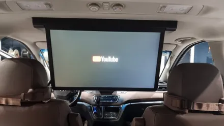 그랜드 스타렉스 천정모니터 차량용 모니터 설치
