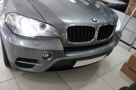 BMW X5 차량용 안드로이드 올인원 M2C-200 설치