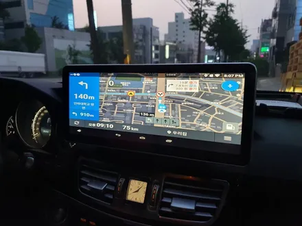 벤츠E클래스 안드로이드 네비게이션 매립