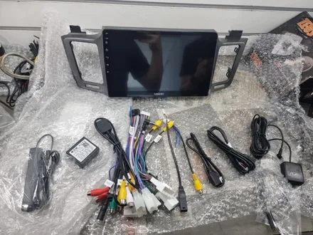 도요타 라브4 순정 네비게이션 제거 후 안드로이드 올인원 설치