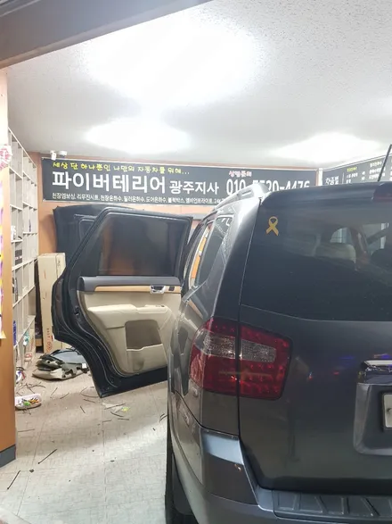 광주리무진시트 : 모하비 천장엠보싱 실내풀시공!! / 광주 북구
