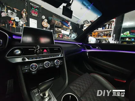 제네시스 G70 RGB 가변 엠비언트 라이트 무드등 시공 DIY 프로샵 대구 경북 부산 거제 경남 창원 / 대구 남산동
