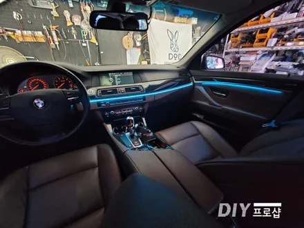 BMW F10 520D 비노출 엠비언트 라이트 무드등 시공 부산 울산 대전 경북 경남 / 대구 남산동