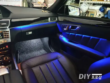 벤츠 E클래스 E220 E300 엠비언트 라이트 업그레이드 RGB 가변 실내무드조명 대구 경북 경남 부산 울산 / 대구 남산동
