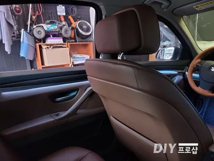 BMW F10 520D DMX엠비언트 라이트 무드등 풋등 시공 대구 다이프로샵 경남 부산 울산 대전 경북 / 대구 남산동