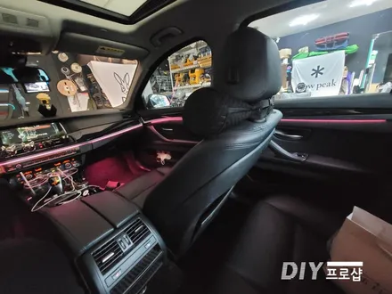 BMW F10 520D DMX엠비언트 라이트 무드등 풋등 시공 대구 다이프로샵 경북 경남 부산 울산 대전 / 대구 남산동