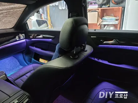벤츠 CLS W218 DMX 엠비언트 라이트 무드등시공 대구 다이프로샵 경북 경남 부산 울산 대전 DMX엠비언드 대구대리점 / 대구 남산동