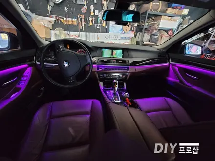 BMW F10 520D 실내튜닝의꽃! 엠비언트 라이트 무드등 시공 대구 다이프로샵 경북 경남 대전 부산 울산 / 대구 남산동