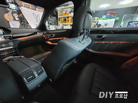 벤츠 E클래스 W 212 비노출 엠비언트 라이트 무드등 풋등 시공 대구 다이프로샵 경남 부산 울산 대전 / 대구 남산동
