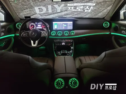 벤츠 W213 E300 순정연동 송풍구 엠비언트 라이트 무드등 풋등 시공 대구 다이프로샵 대전 경북 경남 부산 울산 / 대구 남산동