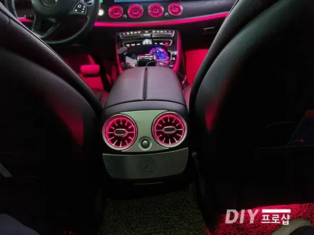 벤츠 W213 엠비언트 라이트 무드등 풋등 3D 부메스터 시공 대구 다이프로샵 대전 부산 경남 경북 울산 / 대구 남산동