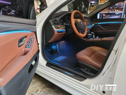 BMW F10 520D DMX엠비언트 라이트 무드등 풋등 시공 대구 다이프로샵 경남 부산 울산 대전 경북 / 대구 남산동