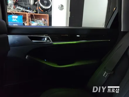 제네시스 DH G80 엠비언트 라이트 무드등 풋등 시공 대구 다이프로샵 경남 경북 울산 부산 / 대구 남산동