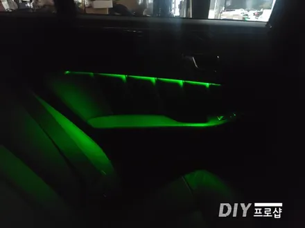 벤츠 W212 E클래스 순정 연동 엠비언트 라이트 무드등 광량 업그레이드 대구 다이프로샵 경북 경남 부산 울산 대전 / 대구 남산동