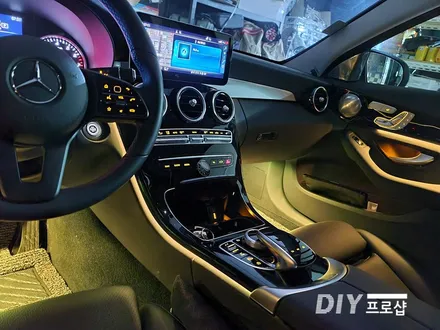 벤츠 C클래스 W205 순정 엠비언트 라이트 무드등 시공 대구 다이프로샵 경북 경남 부산 울산 / 대구 남산동