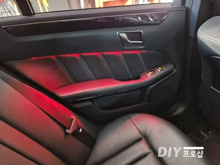 벤츠 W212 E300 엠비언트 라이트 무드등 풋등 시공 대구 다이프로샵 울산 부산 대전 경북 경남 / 대구 남산동
