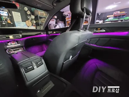 벤츠 CLS W218 엠비언트 라이트 무드등 풋등 시공 대구 다이프로샵 경북 경남 대전 울산 부산 / 대구 남산동
