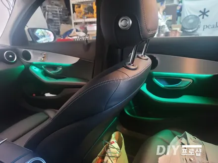 벤츠 C클래스 W205 비노출 엠비언트 라이트 무드등 시공 대구 다이프로샵 대전 경북 경남 부산 울산 / 대구 남산동