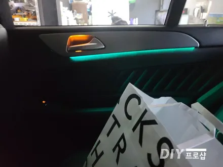 벤츠 GLE 쿠페 엠비언트 라이트 무드등 풋등 시공 대구 다이프로샵 부산 울산 대전 경북 경남 / 대구 남산동